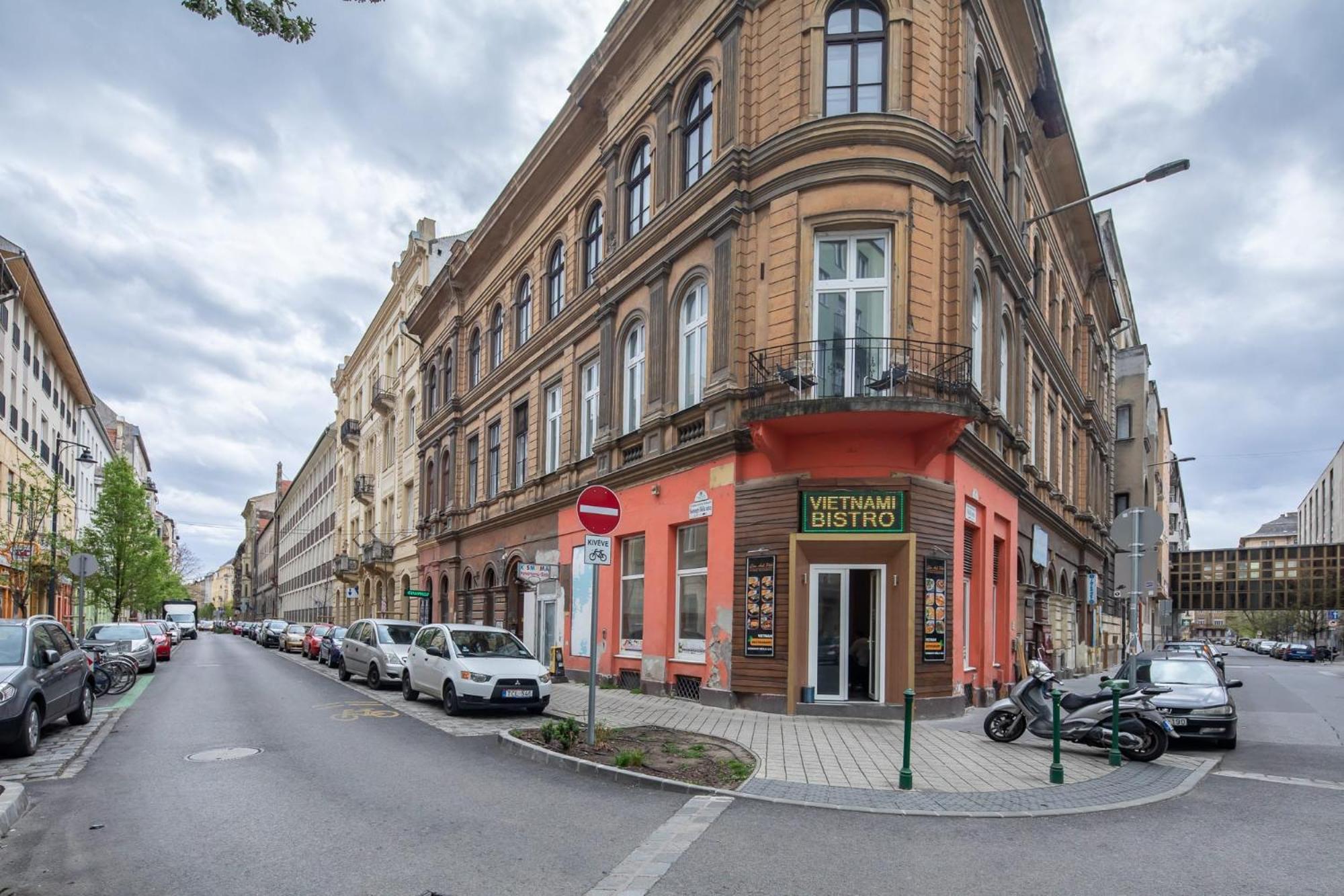 Central - New - Easy Sleep Budapest Exterior foto